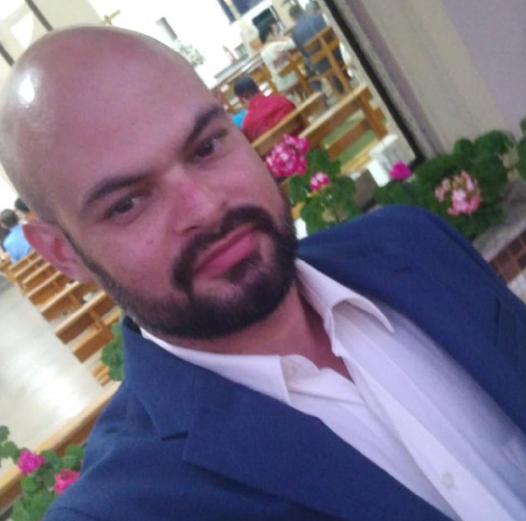 Ma. Carlos Eduardo Cavalcante Barros
